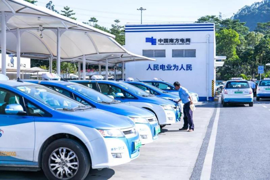 兩大電網(wǎng)投資計(jì)劃出爐 充電樁建設(shè)迎來(lái)爆發(fā)式增長(zhǎng)(圖4)